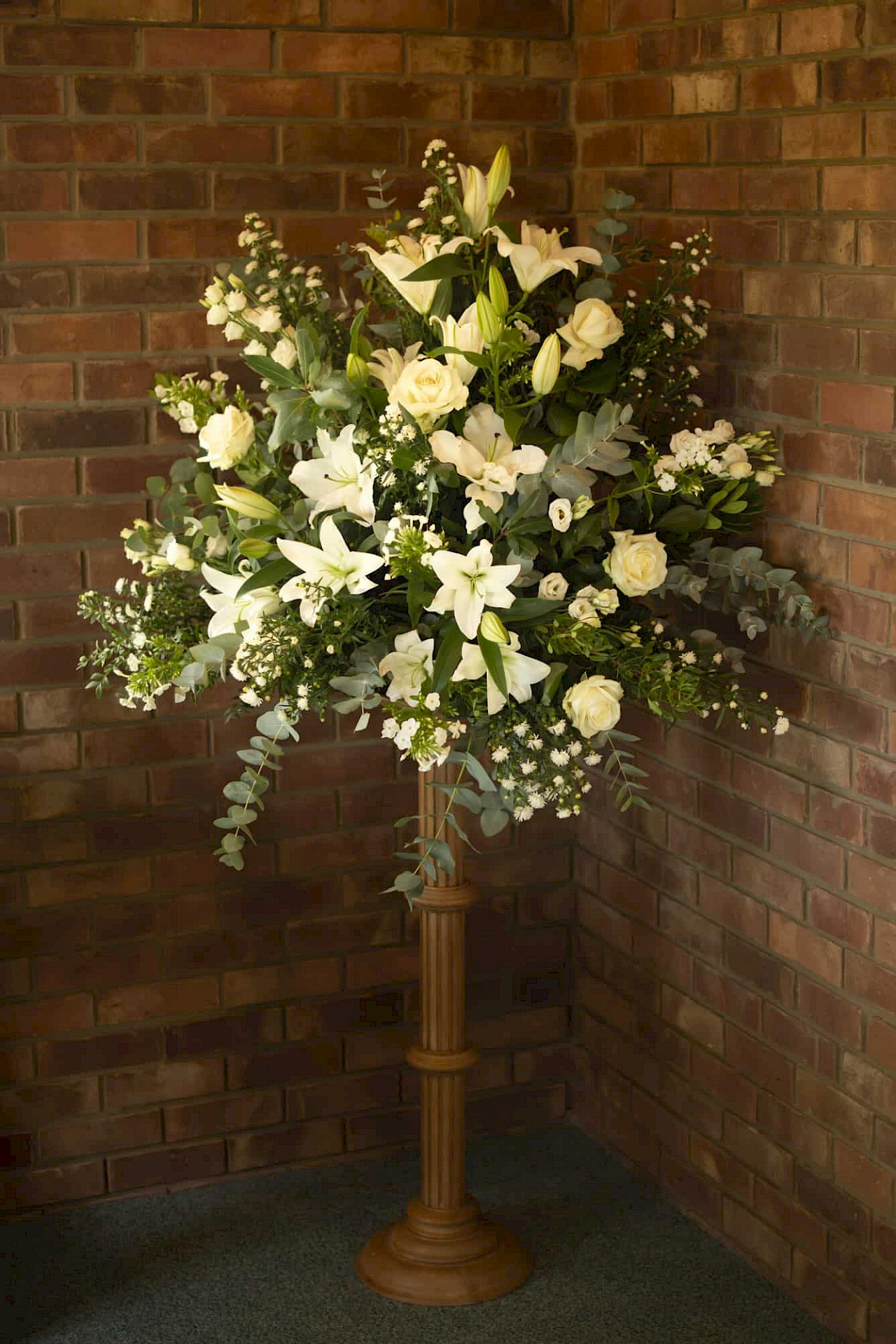 Fresh flowers in the Chapel of Rest